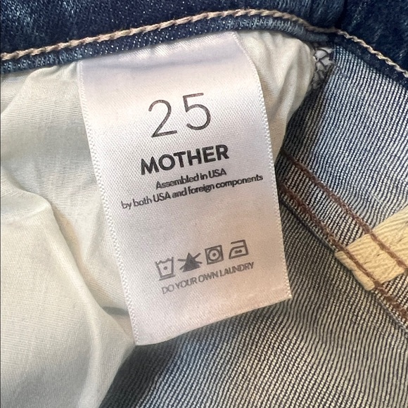 MOTHER Lil' Hustler Ankle Fray Jeans - Petite 25 - Picture 5 of 7